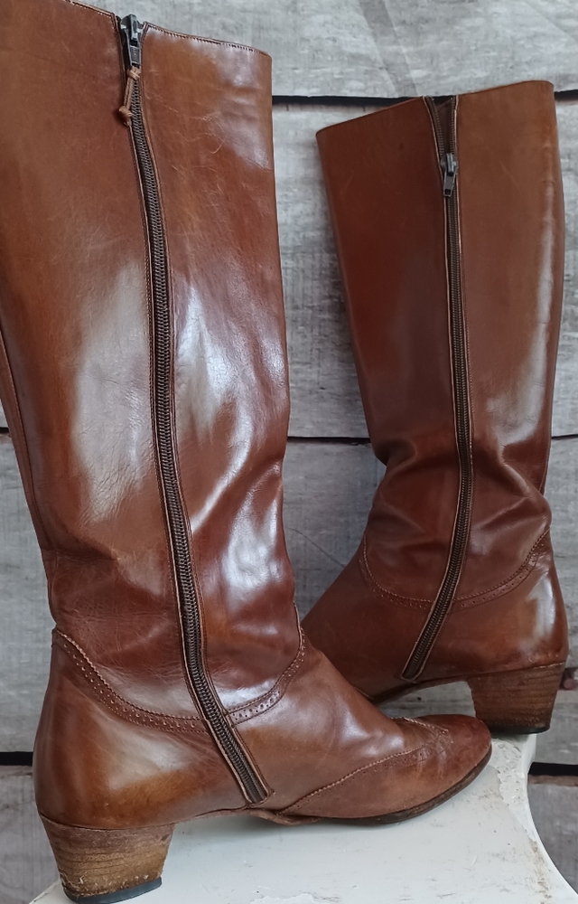 SALVADORE FERRAGAMO boots